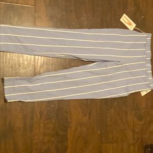 Harper skinny pants from ff21 and it’s brand new!